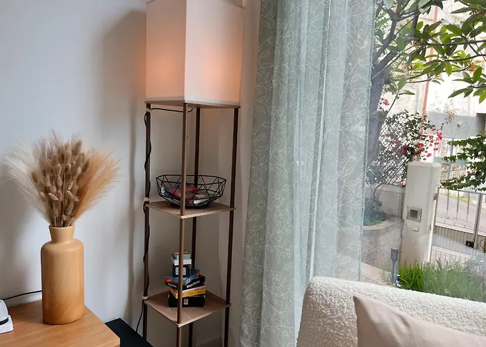 The Luzia House - 4br - Ac, Large Kitchen, Living Room, Free Parking, Gardens, Terraces, Sun Exposure Day - Coliving * Φουνκάλ