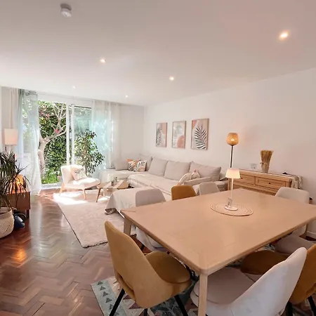 The Luzia House - 4br - Ac, Large Kitchen, Living Room, Free Parking, Gardens, Terraces, Sun Exposure Day - Coliving פונשל